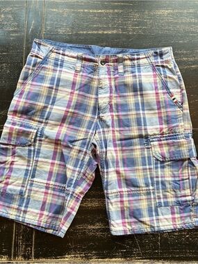 Napapijri Men's Plaid Cargo Shorts — Blue & Pink size 36